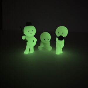 SMISKI Glow In The Dark (Lot Of 3) Cheer, Museum And Exercise Series.NO BOX